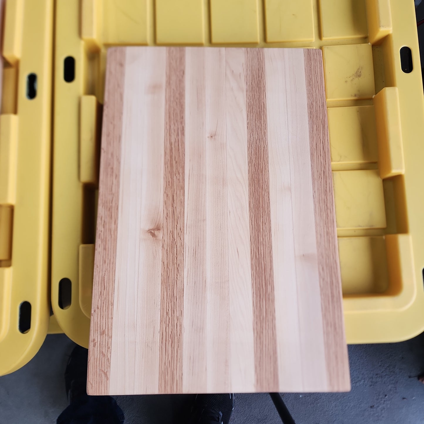 Large cutting board